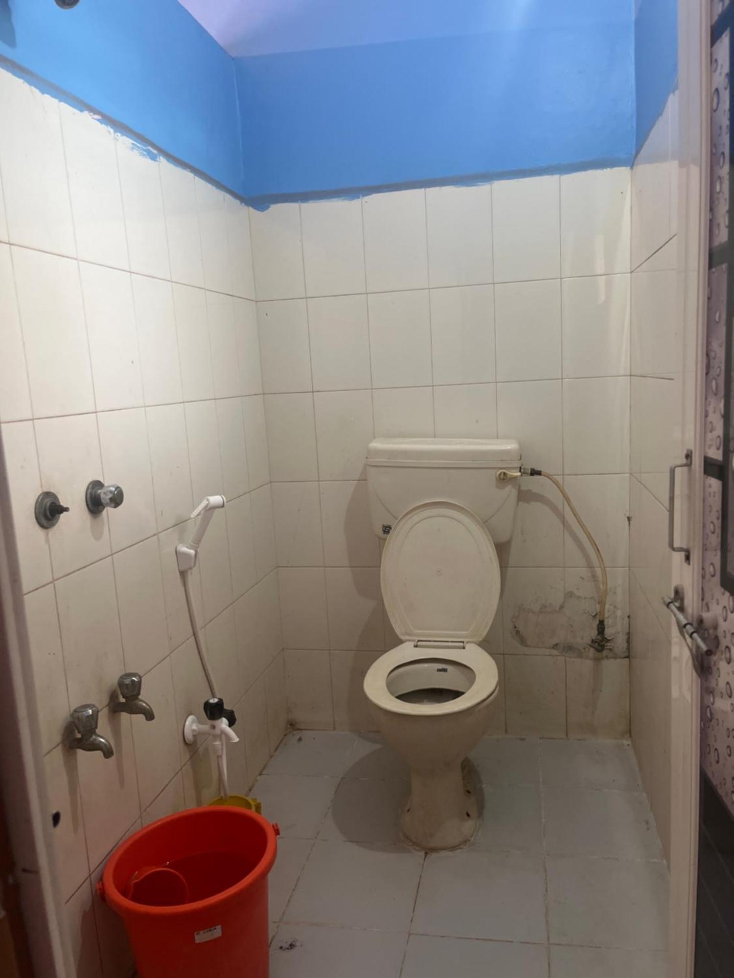 Hotel Madhura Белґаум Екстер'єр фото